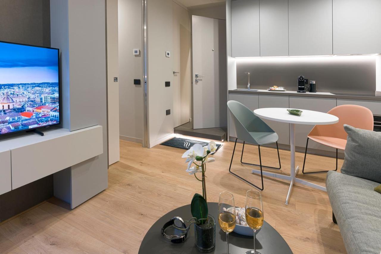 Aera Luxury Suites - 303 304 305 Catania Exterior photo